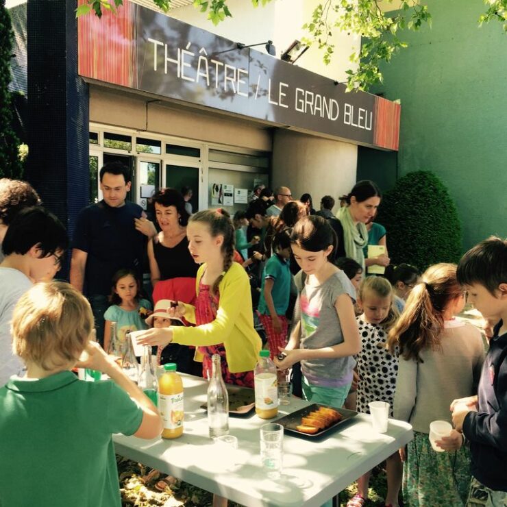 Une fête des ateliers sous le soleil