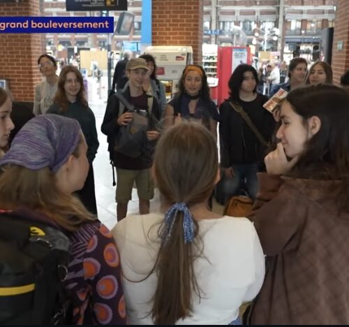 Les jeunes programmateur.rice.s du Grand Bleu à l’écran dans un reportage de France 3