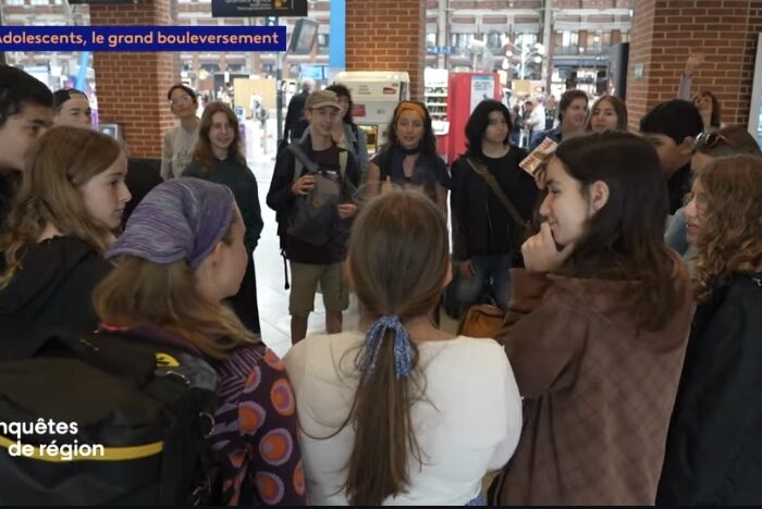 Les jeunes programmateur.rice.s du Grand Bleu à l’écran dans un reportage de France 3